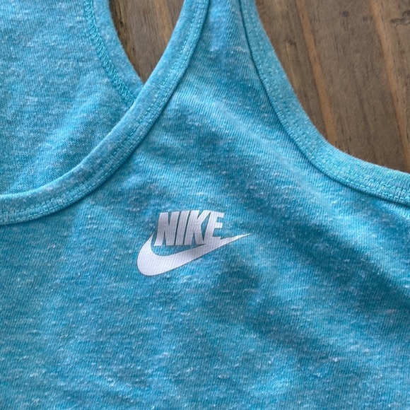 2 Nike racerback ombré tanks size small. T102 - Picture 2 of 9